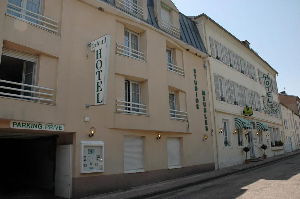 Hôtel et Studios d'Orfeuil Bourbonne-les-Bains Exterior foto